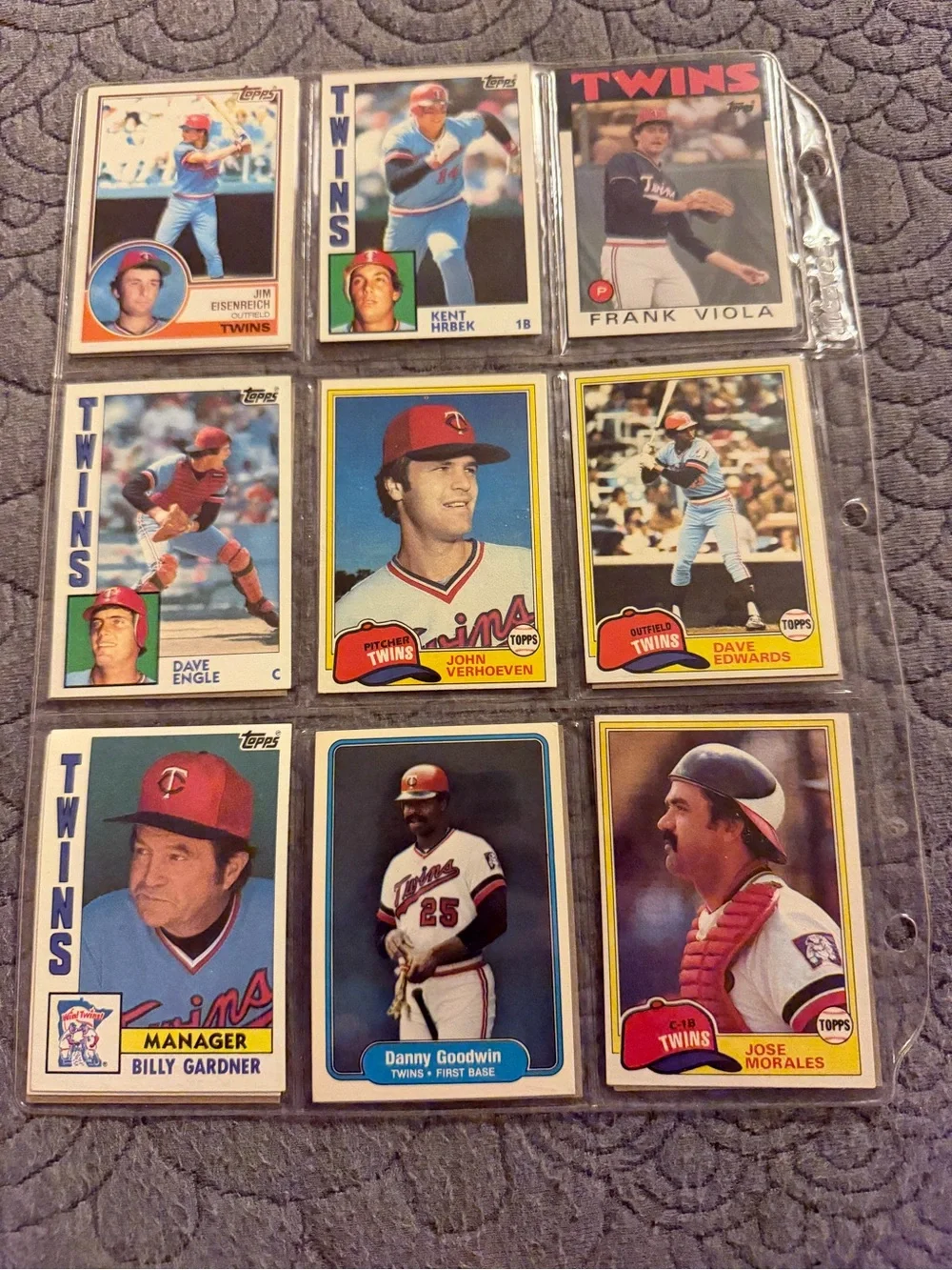 Topps Minnesota Twins Vintage Player Card Lot - Blue, Red, White, Cream